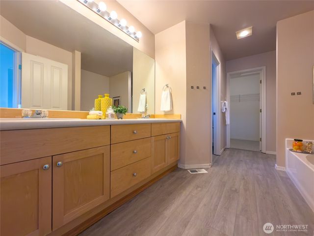 13306 SE 176th Lane, Renton, WA 98058