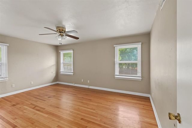 1728 NW 63rd Street, Nichols Hills, OK 73116