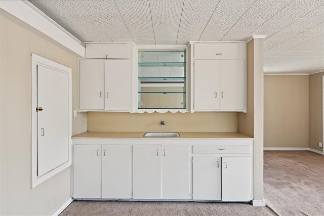 1728 NW 63rd Street, Nichols Hills, OK 73116