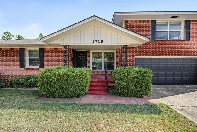 1728 NW 63rd Street, Nichols Hills, OK 73116