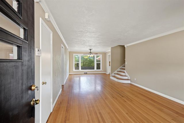 1728 NW 63rd Street, Nichols Hills, OK 73116
