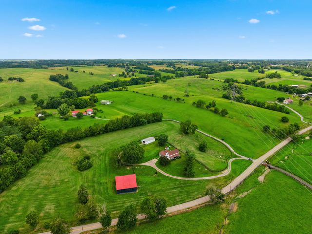 1566 Old Danville Road, Lancaster, KY 40444