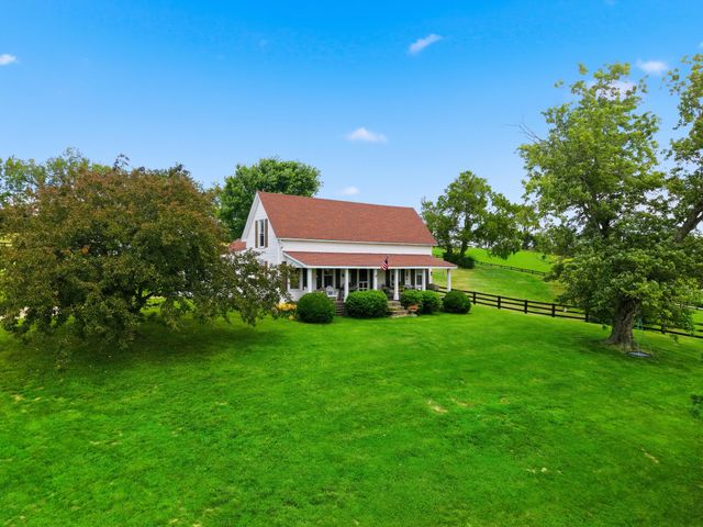 1566 Old Danville Road, Lancaster, KY 40444