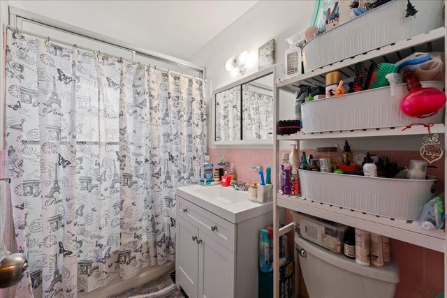 716 Hemlock Street, New York City, NY 11208