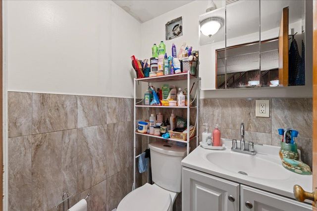 716 Hemlock Street, New York City, NY 11208