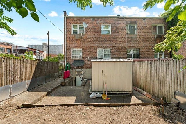 716 Hemlock Street, New York City, NY 11208