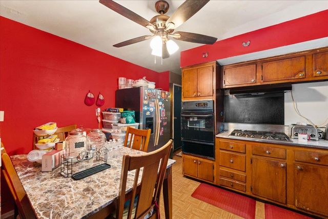 716 Hemlock Street, New York City, NY 11208