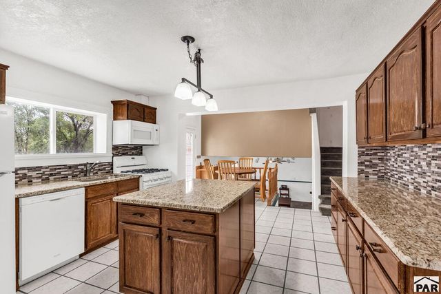 2704 E 9th St, Pueblo, CO 81001