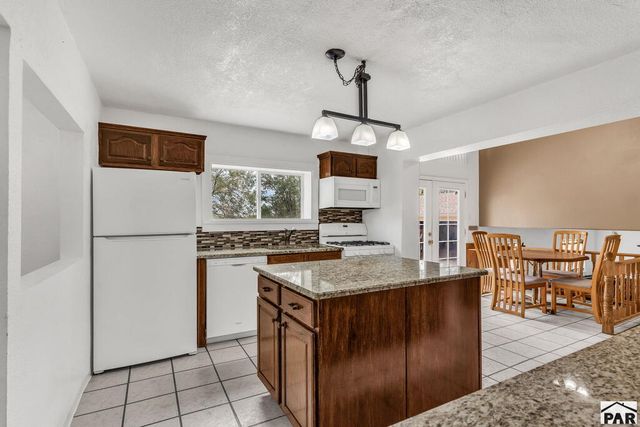 2704 E 9th St, Pueblo, CO 81001