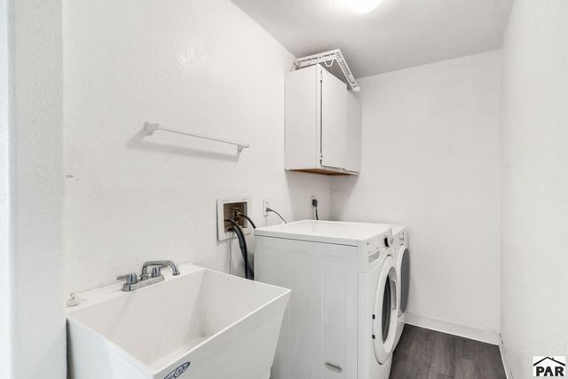 2704 E 9th St, Pueblo, CO 81001
