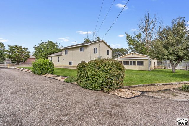 2704 E 9th St, Pueblo, CO 81001