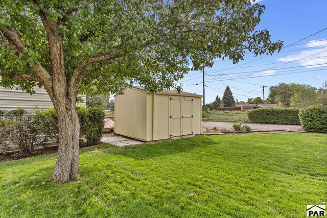 2704 E 9th St, Pueblo, CO 81001