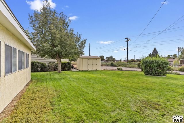 2704 E 9th St, Pueblo, CO 81001