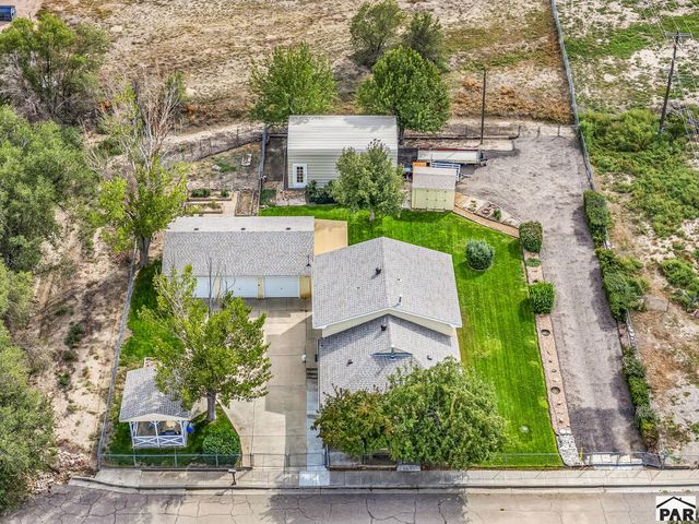 2704 E 9th St, Pueblo, CO 81001