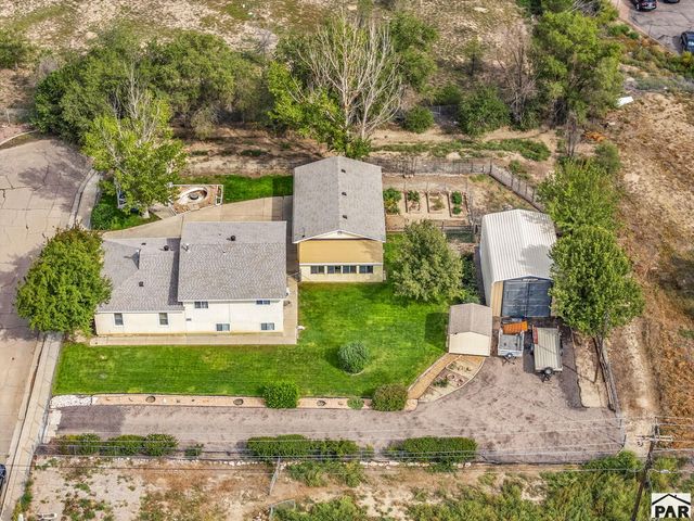 2704 E 9th St, Pueblo, CO 81001