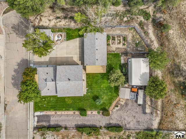 2704 E 9th St, Pueblo, CO 81001