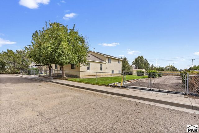 2704 E 9th St, Pueblo, CO 81001