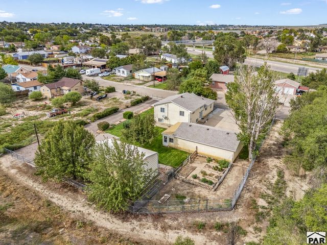 2704 E 9th St, Pueblo, CO 81001