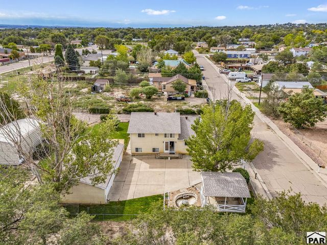 2704 E 9th St, Pueblo, CO 81001
