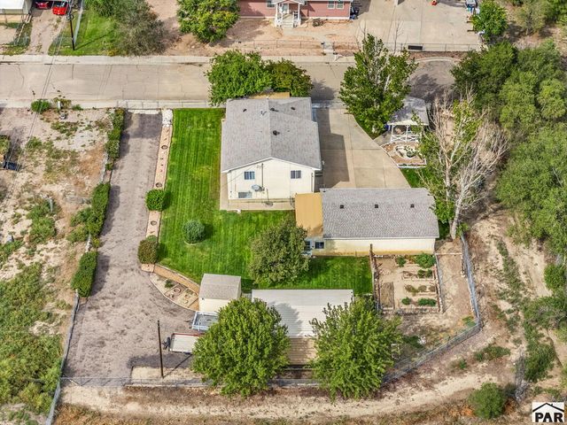 2704 E 9th St, Pueblo, CO 81001