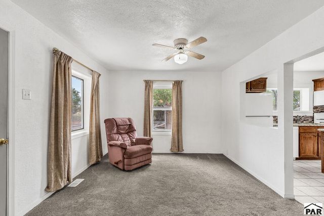 2704 E 9th St, Pueblo, CO 81001