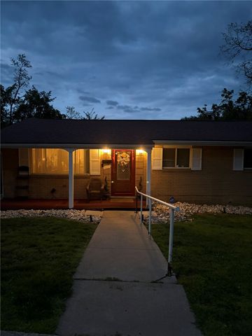 1006 Grant Ave, Monessen, PA 15062