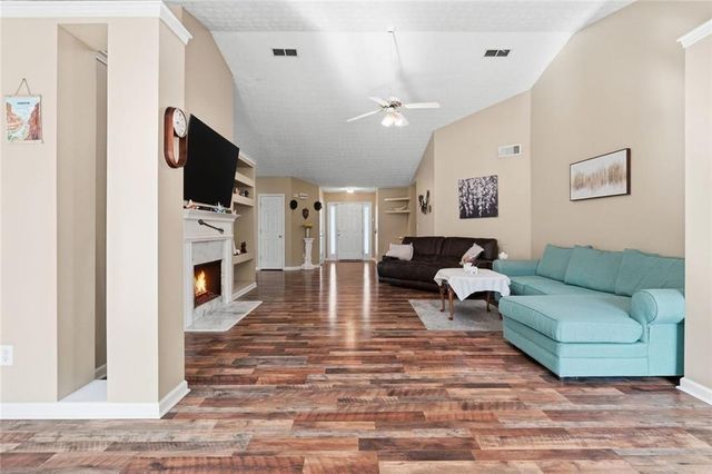 2645 Hamilton Chase Run, Buford, GA 30519