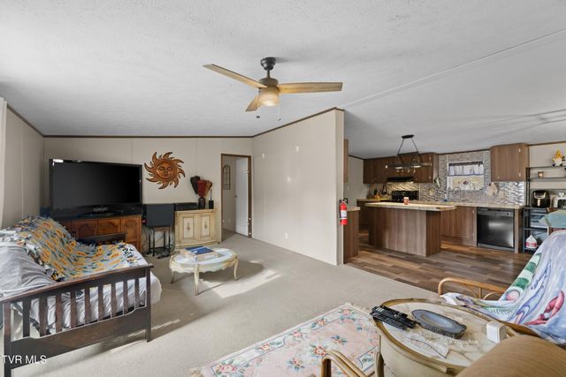 1473 State Highway 33, Tazewell, TN 37879