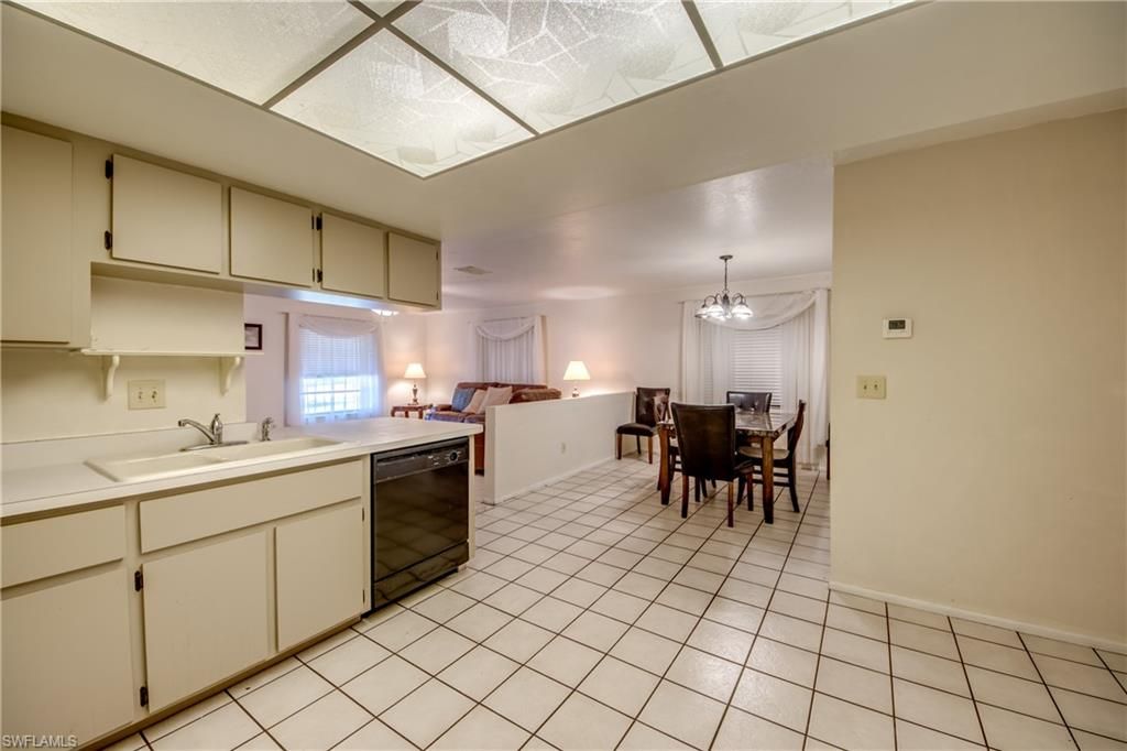 Image 13 of property listing at 3421/3423 Skyline BLVD, Cape Coral, FL 33914