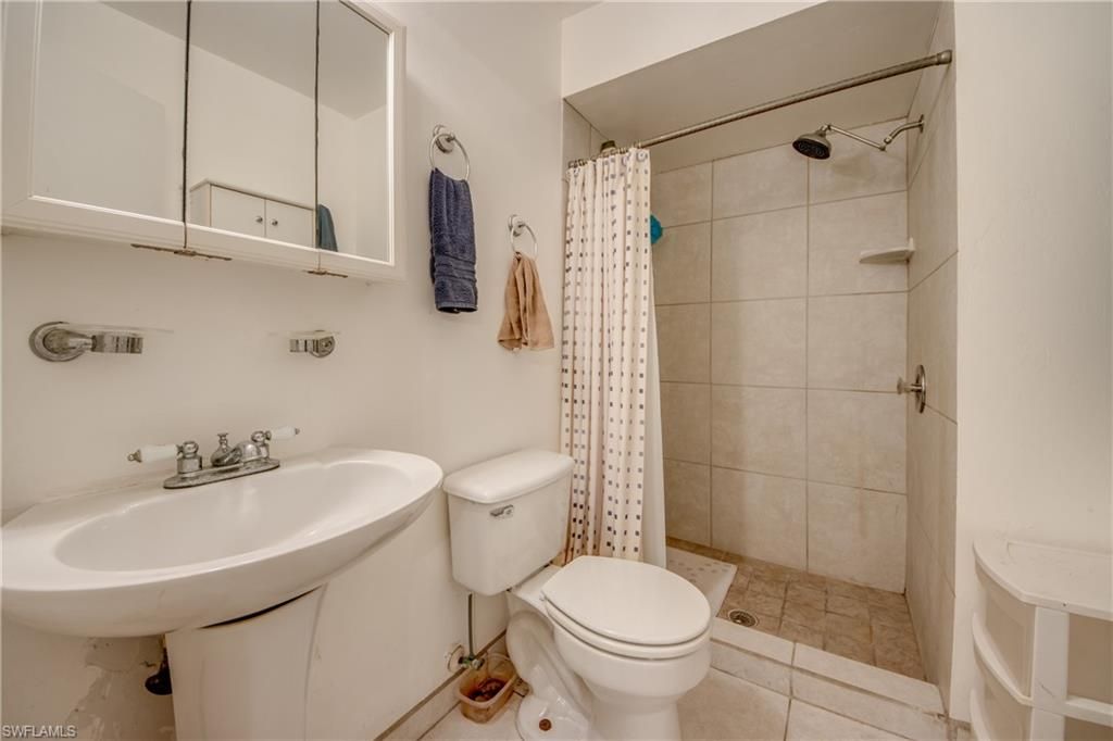 Image 20 of property listing at 3421/3423 Skyline BLVD, Cape Coral, FL 33914