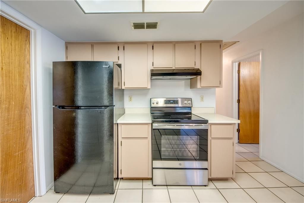 Image 40 of property listing at 3421/3423 Skyline BLVD, Cape Coral, FL 33914