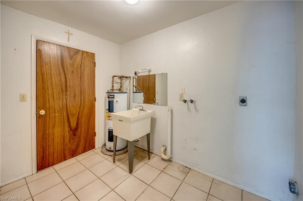 Image 46 of property listing at 3421/3423 Skyline BLVD, Cape Coral, FL 33914