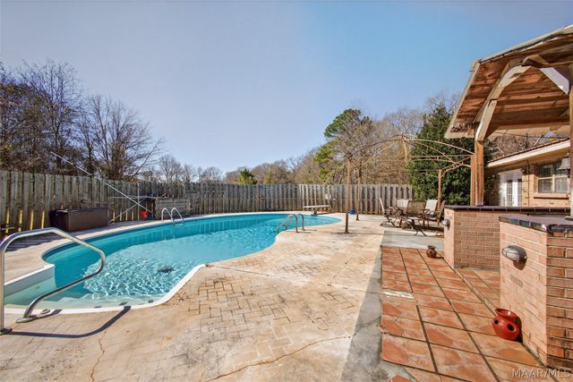 822 County Road 1 . S, Selma, AL 36703