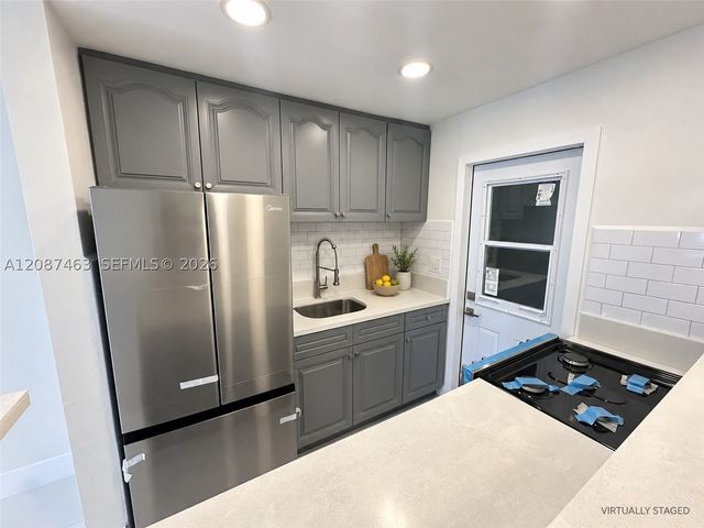 921 Jefferson Ave 4E, Miami Beach, FL 33139