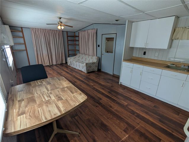 397 SE 902ND STREET, Old Town, FL 32680