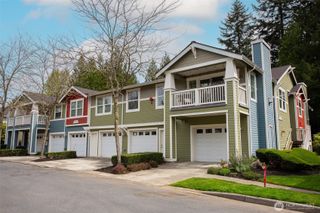 10620 221st Lane NE #203, Redmond, WA 98053