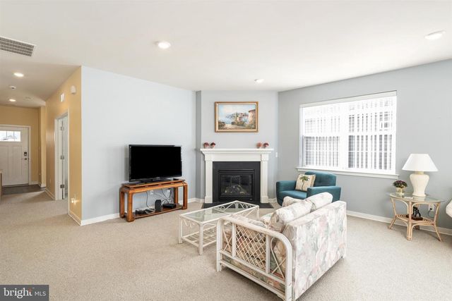 121 CONGRESSIONAL COURT, Moorestown, NJ 08057