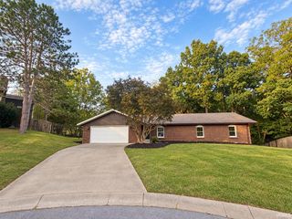 929 N Plymouth Court, Bloomington, IN 47408