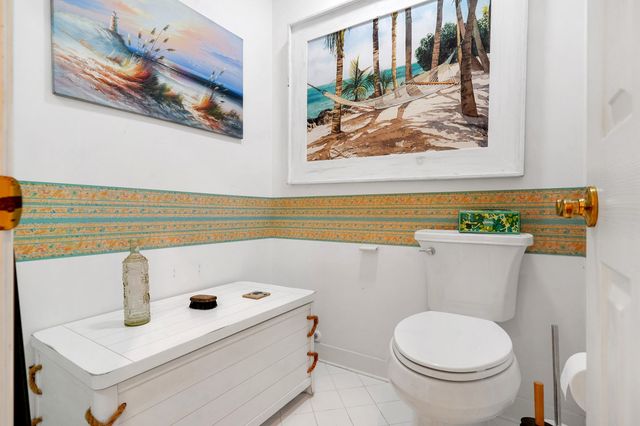 507 Lakeway Dr, St Augustine, FL 32080