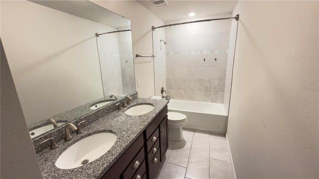 7360 POOL COMPASS LOOP, Wesley Chapel, FL 33545