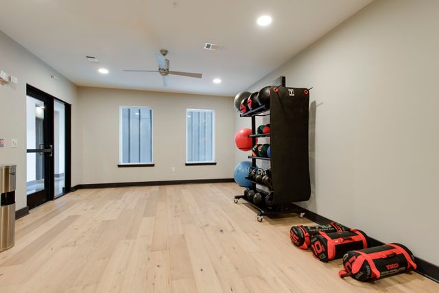 1677 54th Ave N Apt 116, Nashville, TN 37209