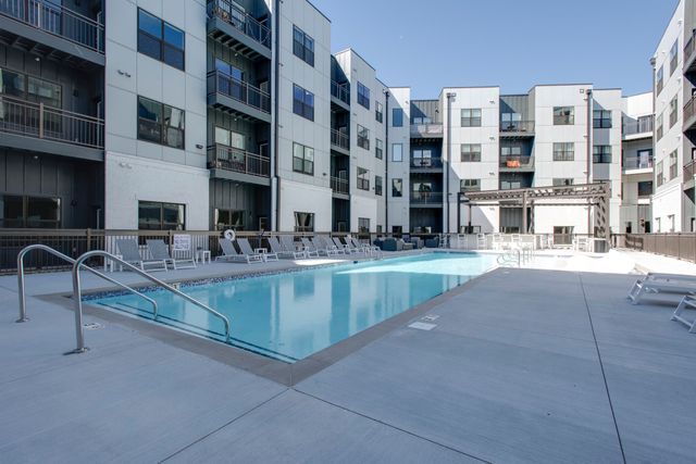 1677 54th Ave N Apt 116, Nashville, TN 37209