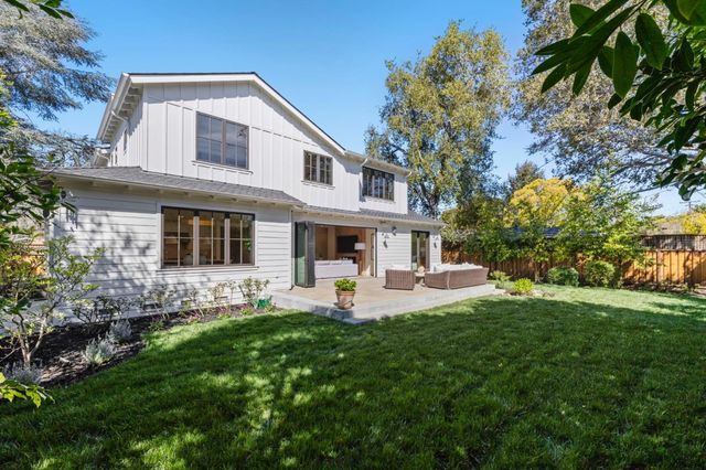 311 Linfield Drive, Menlo Park, CA 94025