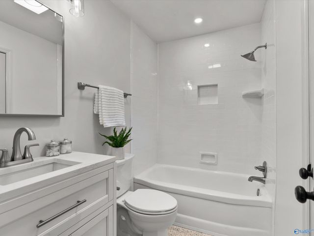 1409 Highland Avenue SE, Huntsville, AL 35801