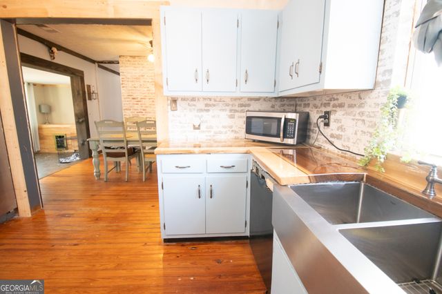 215 Brown Springs Road, Milner, GA 30257