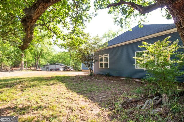215 Brown Springs Road, Milner, GA 30257