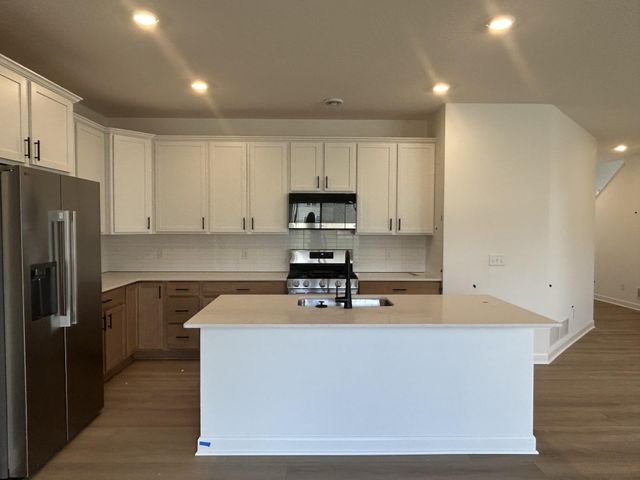 2307 Williams Street, Shakopee, MN 55379