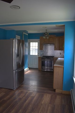 28 Crane Street, Swansea, MA 02777