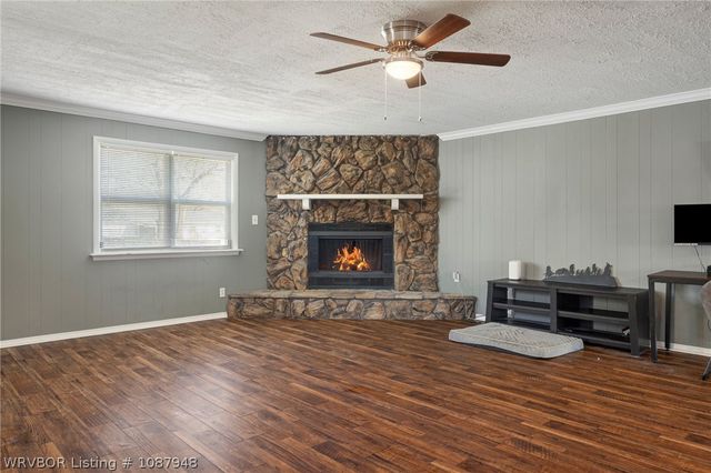 8005 Holly Avenue, Fort Smith, AR 72908