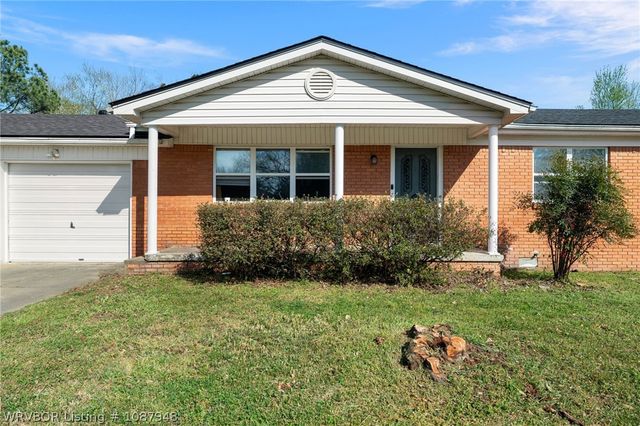 8005 Holly Avenue, Fort Smith, AR 72908